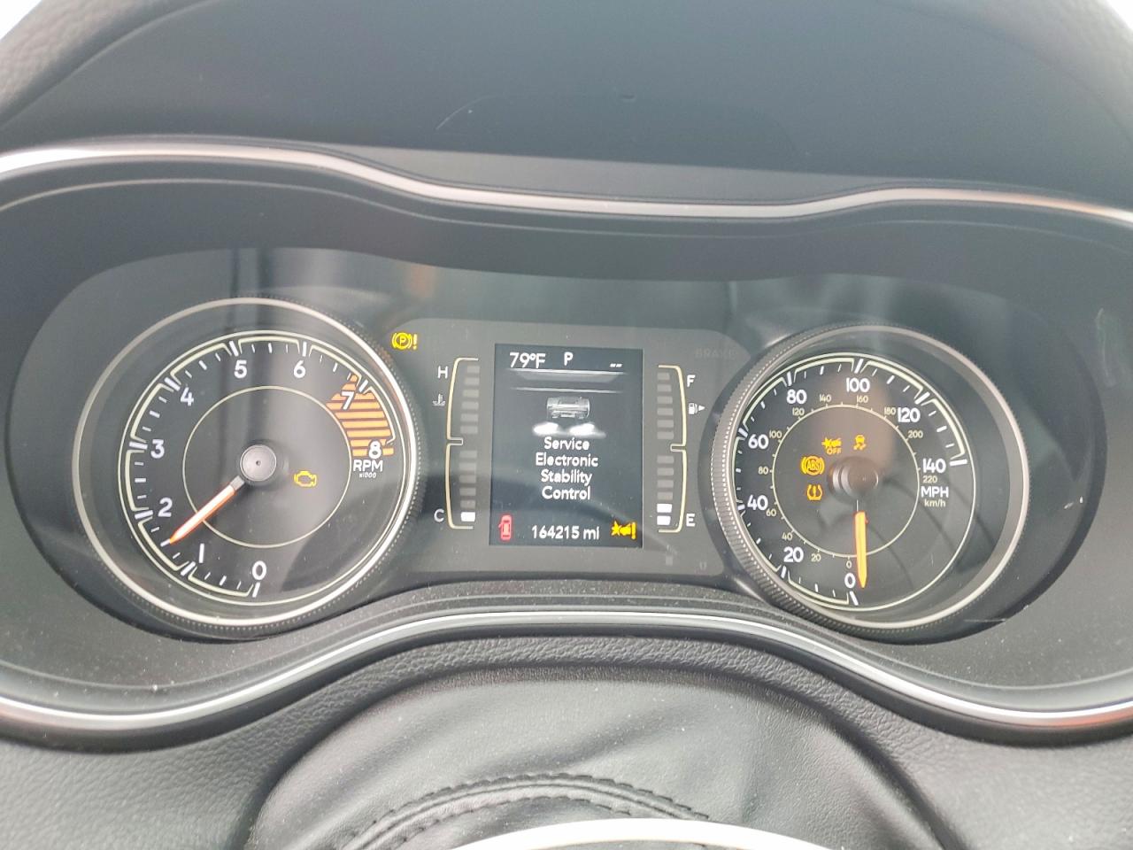 2021 JEEP CHEROKEE LATITUDE LUX photo 9