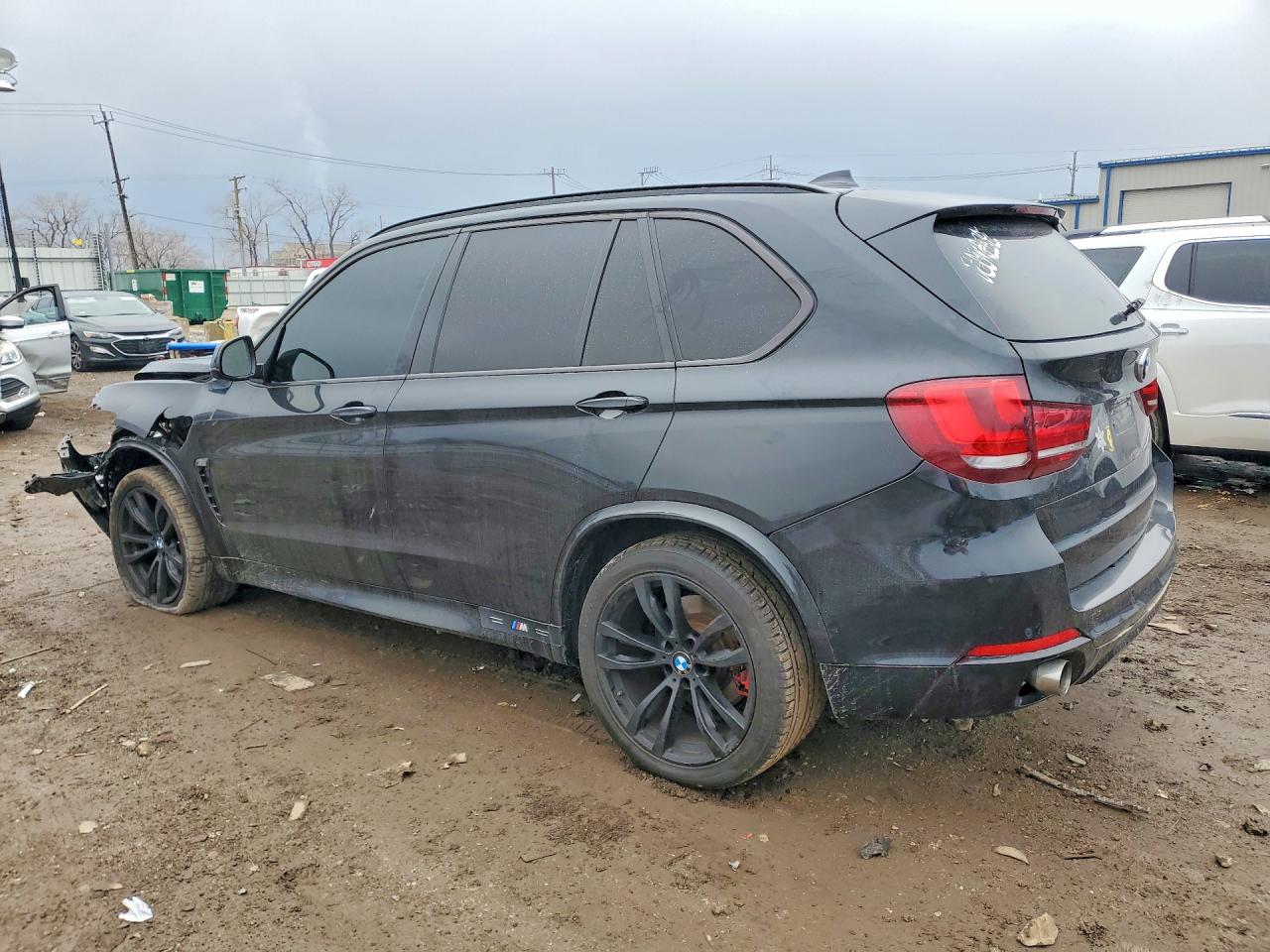 2016 BMW X5 XDRIVE50I photo 3