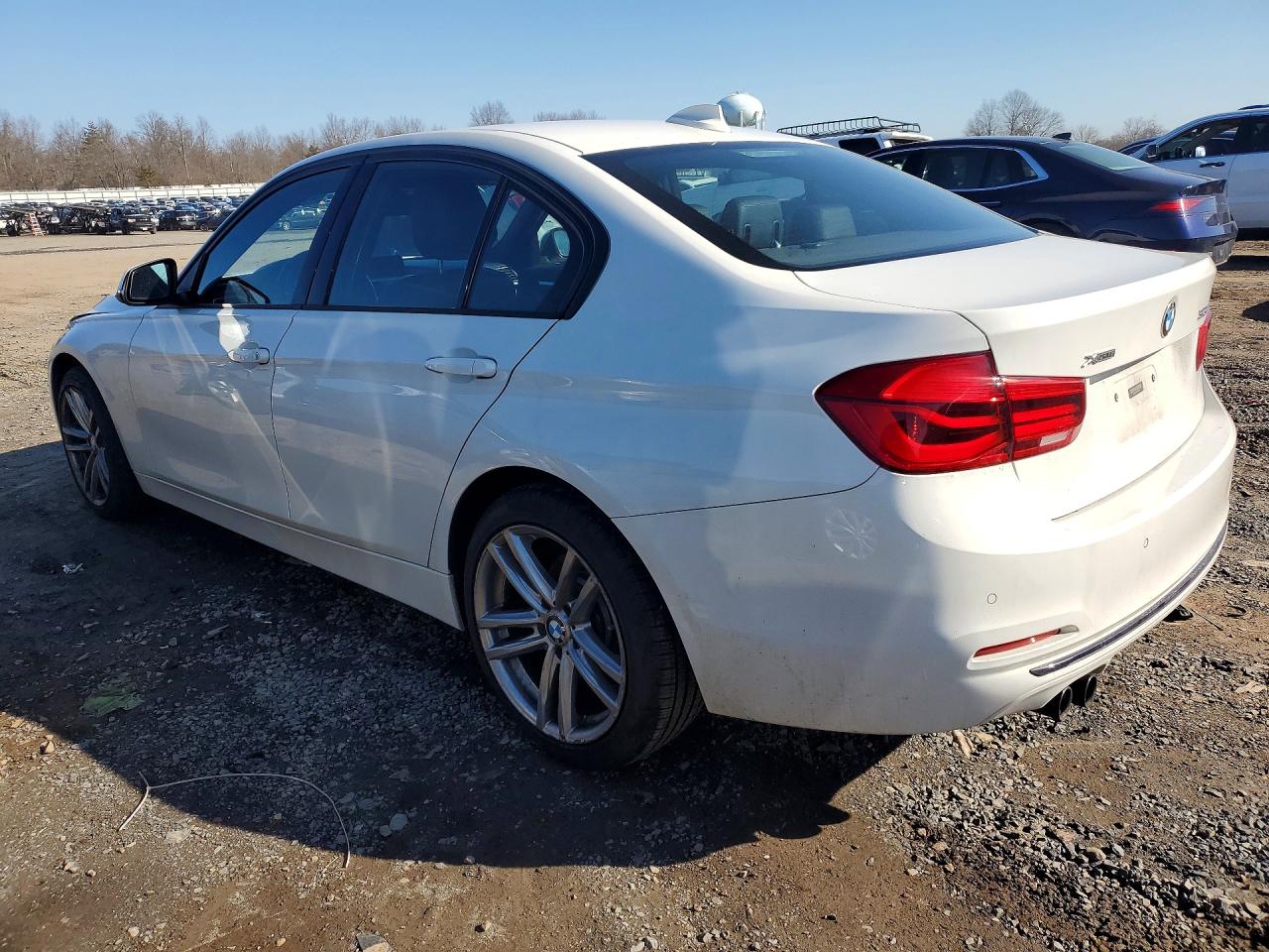2016 BMW 328 XI SULEV photo 2