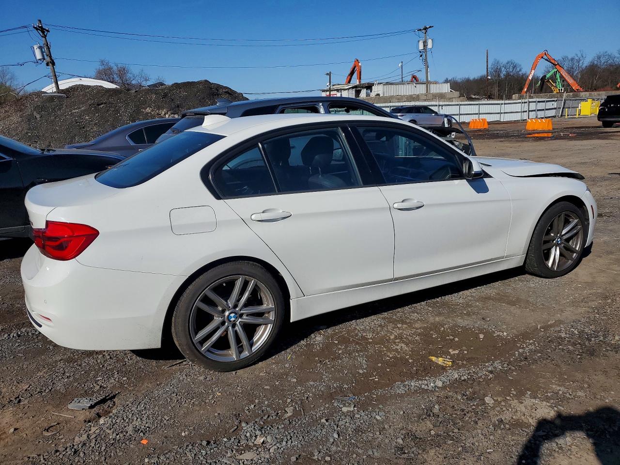 2016 BMW 328 XI SULEV photo 3