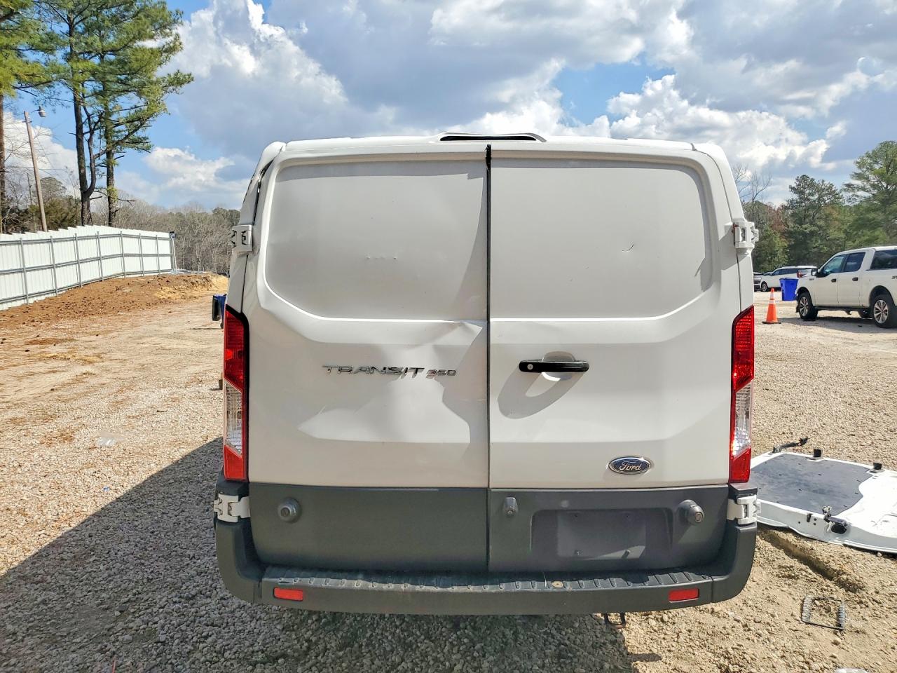 2020 FORD TRANSIT T-350 photo 6