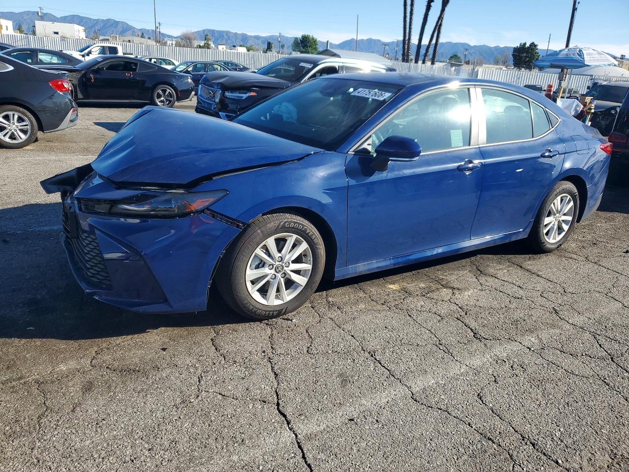 2025 TOYOTA CAMRY