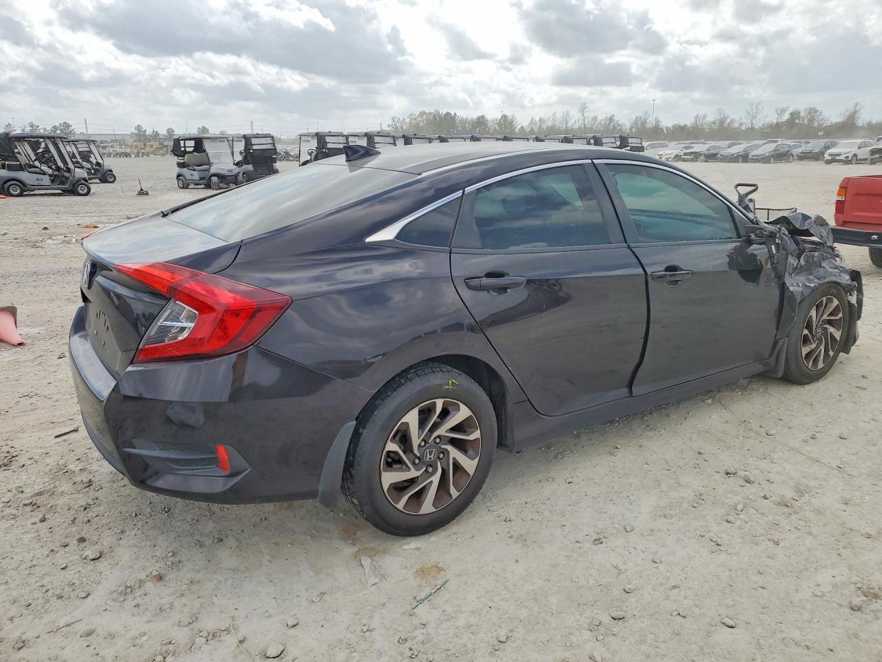 2017 HONDA CIVIC EX photo 3