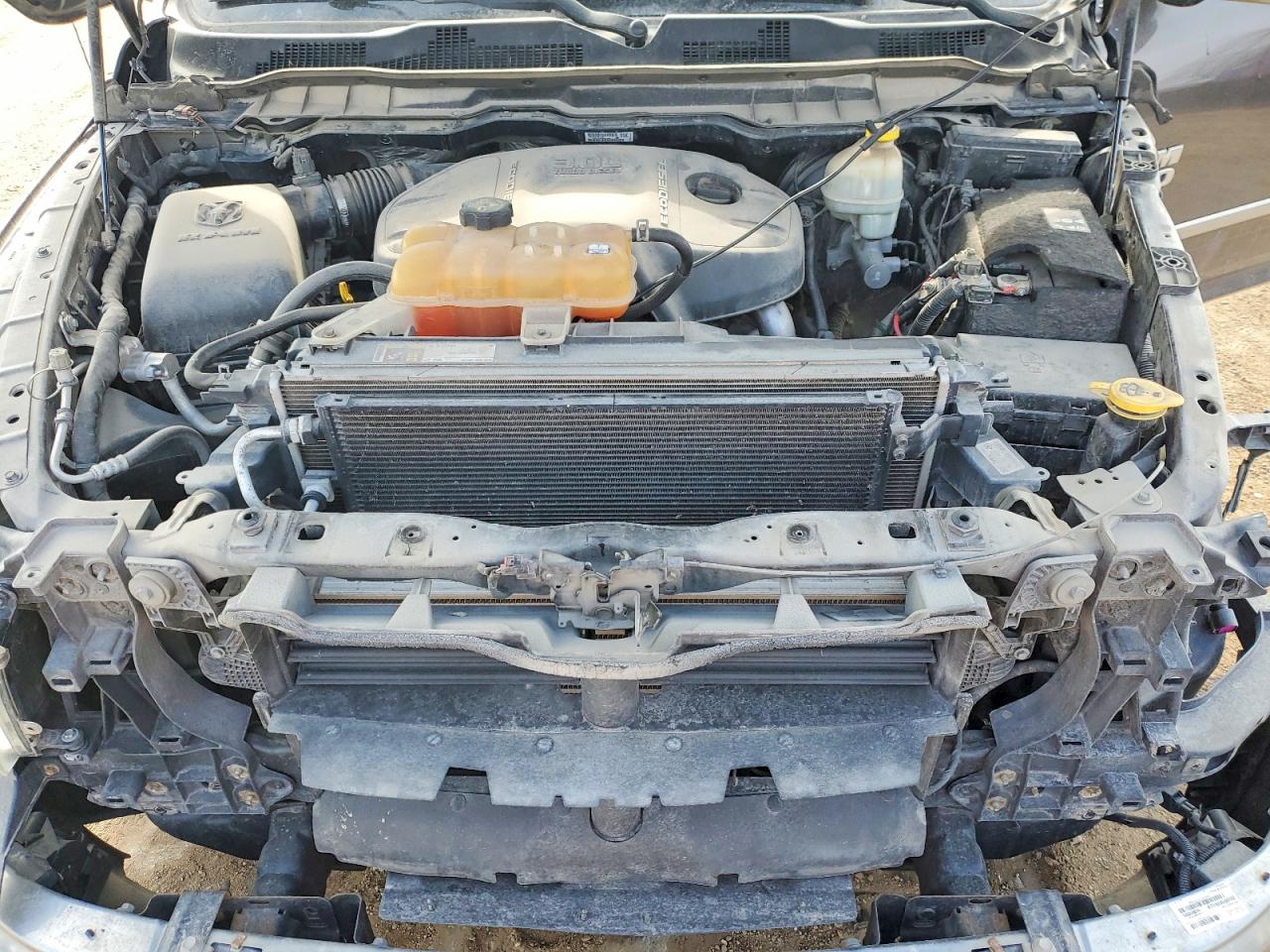 2015 RAM 1500 LARAMIE photo 11