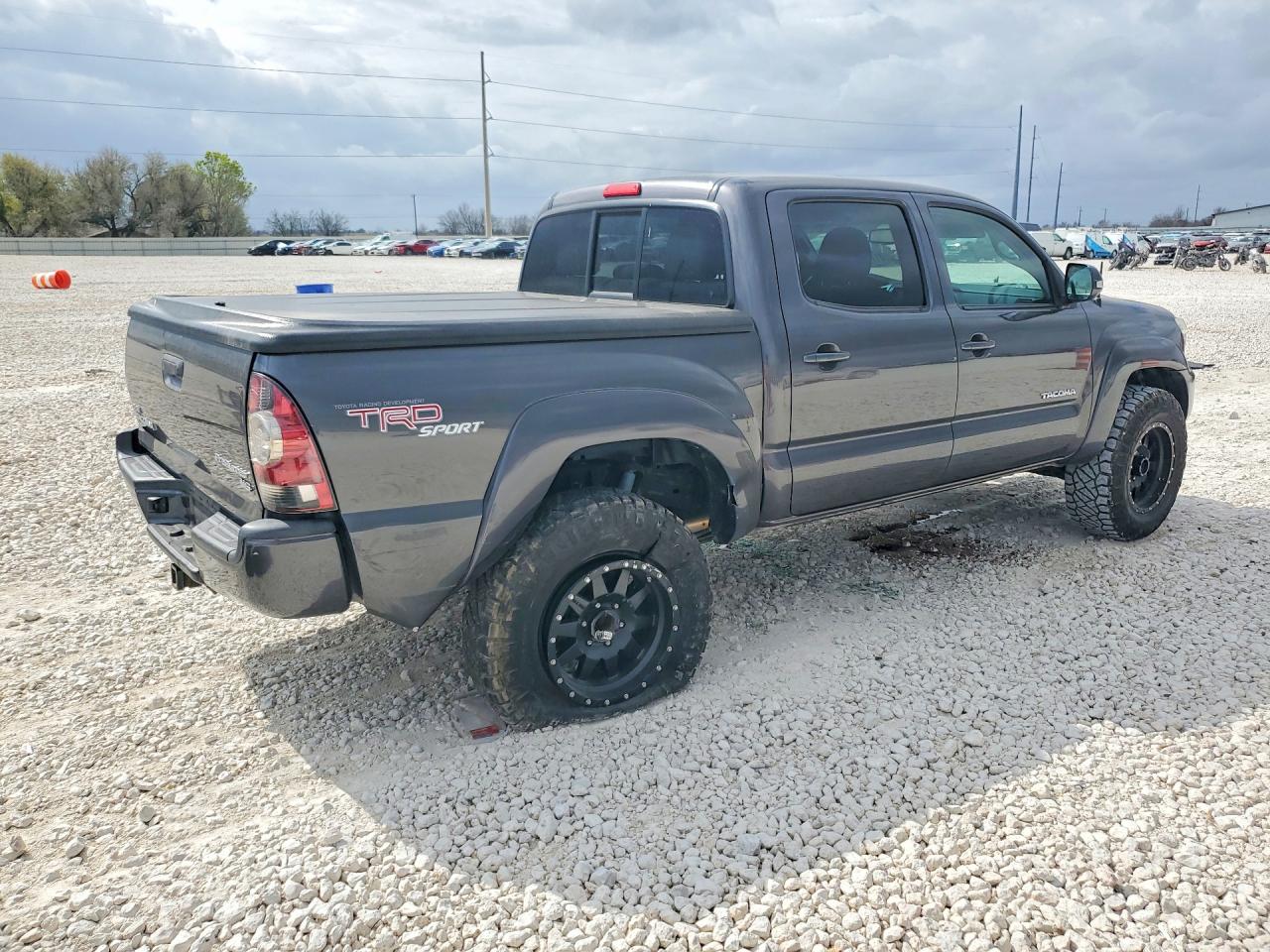 2013 TOYOTA TACOMA PRERUNNER V6 photo 5