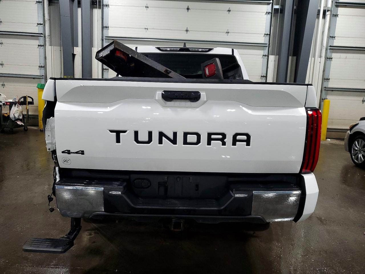 2024 TOYOTA TUNDRA SR5 photo 16