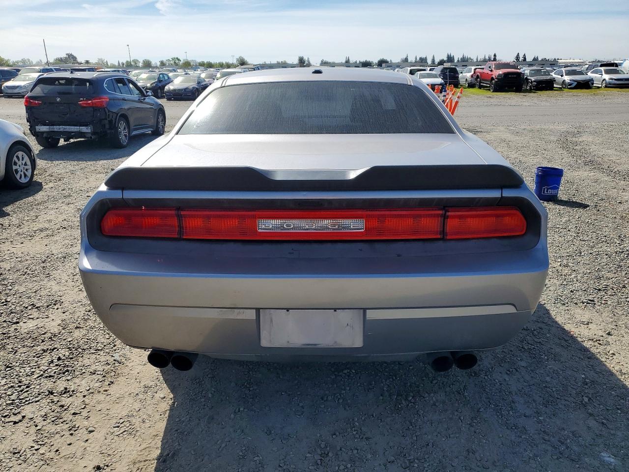 2013 DODGE CHALLENGER SXT photo 6