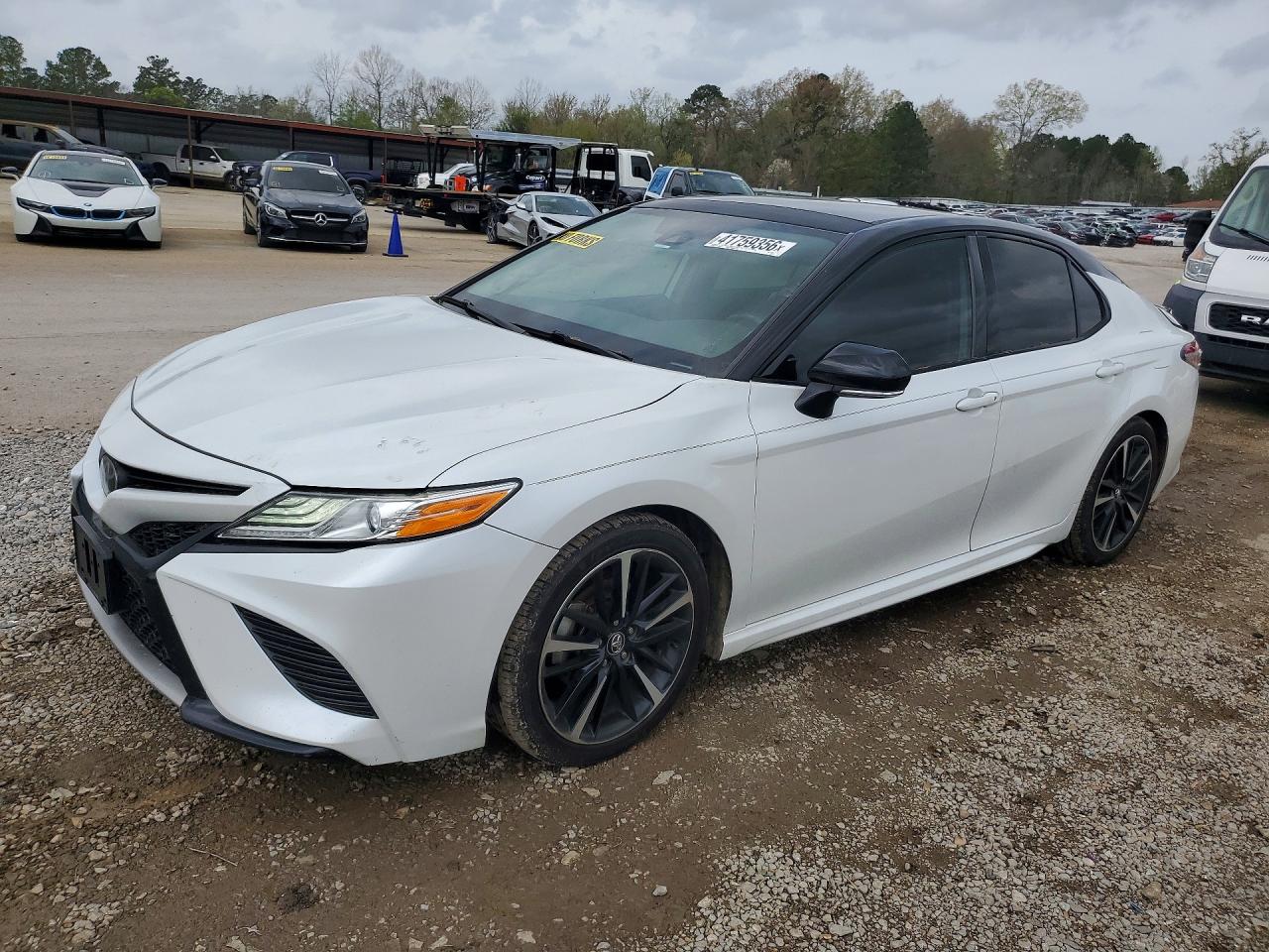 2020 TOYOTA CAMRY