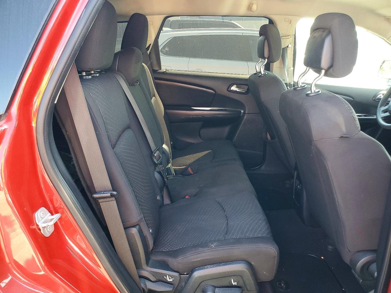 2017 DODGE JOURNEY SE photo 11