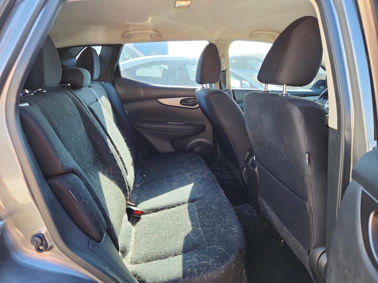 2020 NISSAN ROGUE SPORT S photo 11