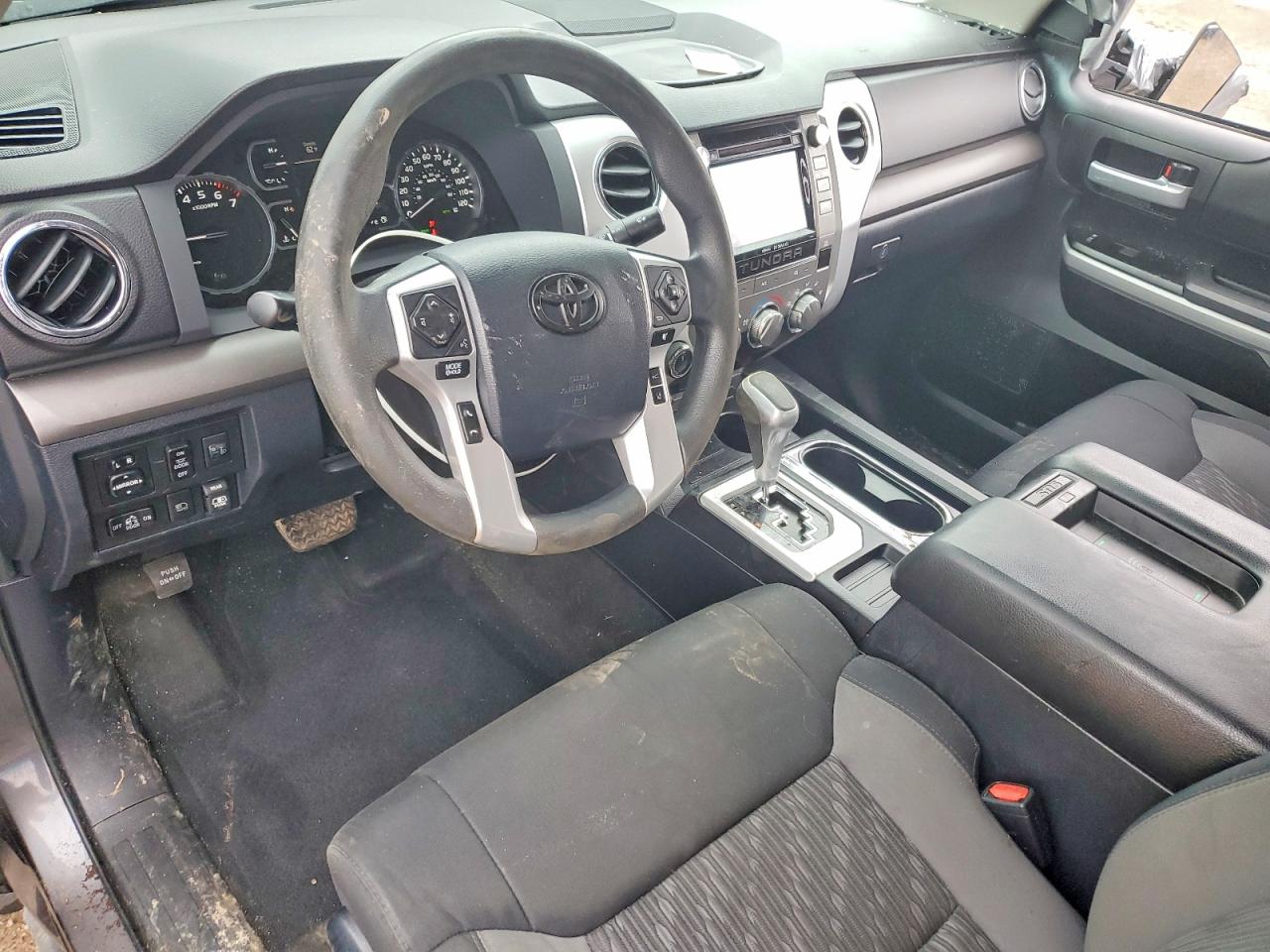 2018 TOYOTA TUNDRA SR5 photo 8