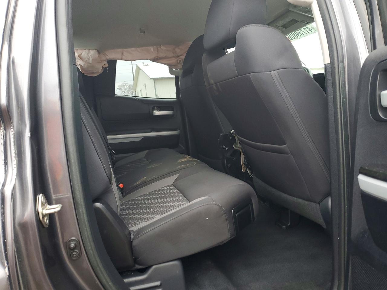 2018 TOYOTA TUNDRA SR5 photo 10