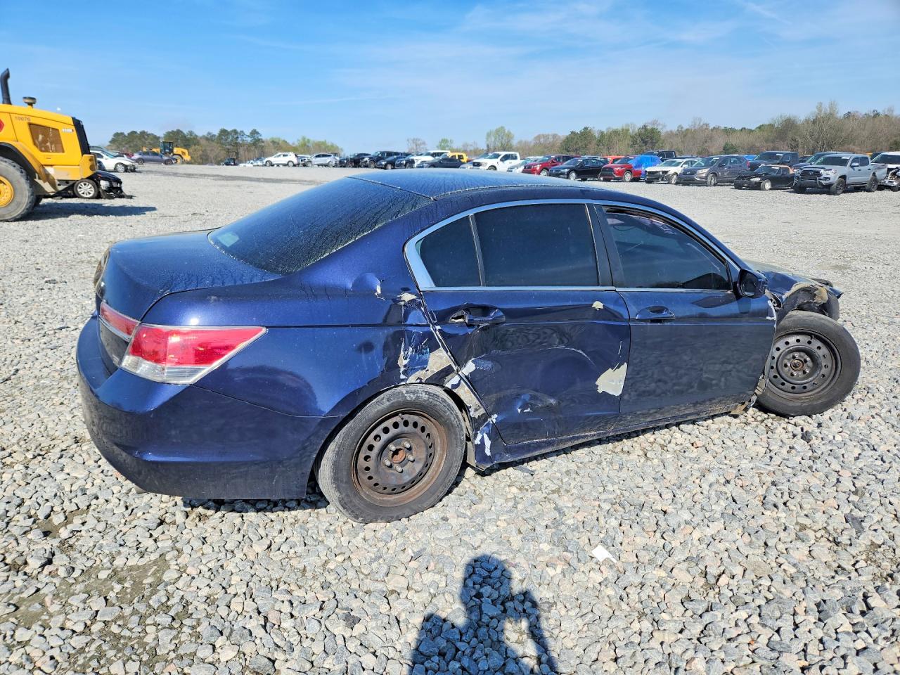 2011 HONDA ACCORD photo 5