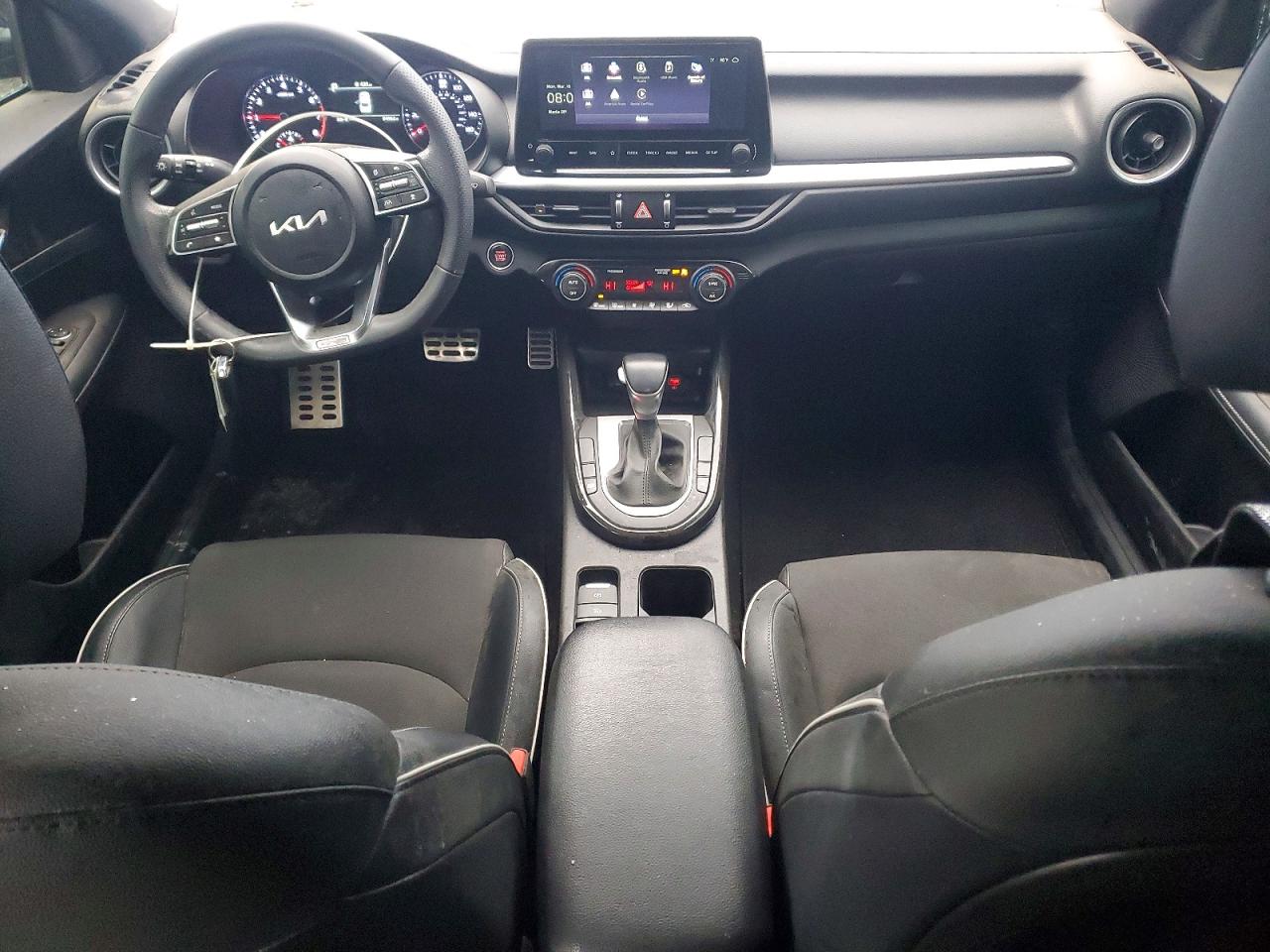 2023 KIA FORTE GT-LINE photo 8