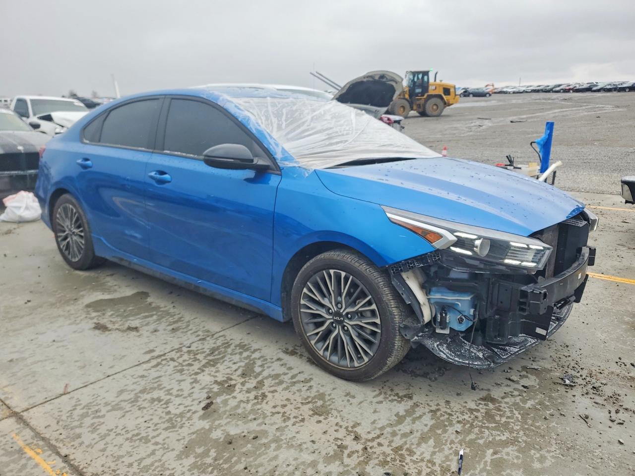 2023 KIA FORTE GT-LINE photo 4