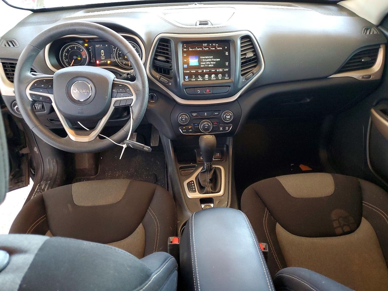 2018 JEEP CHEROKEE LATITUDE photo 8
