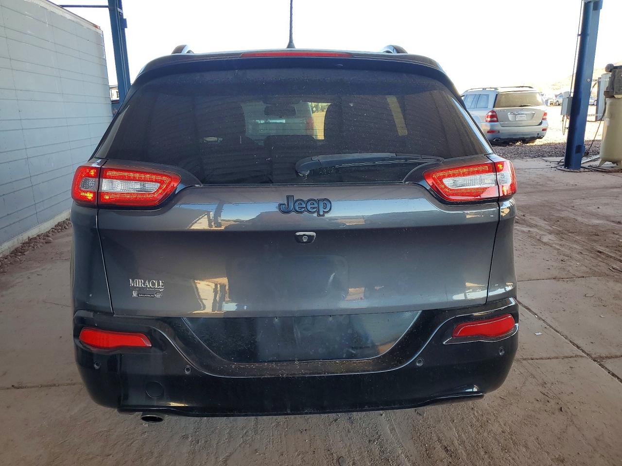 2018 JEEP CHEROKEE LATITUDE photo 6