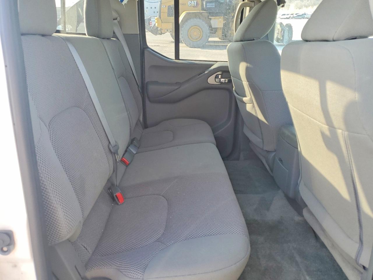 2018 NISSAN FRONTIER SV photo 19