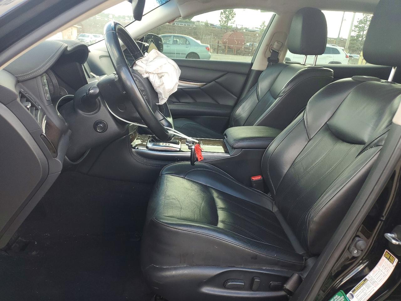 2016 INFINITI Q70L 3.7 photo 7