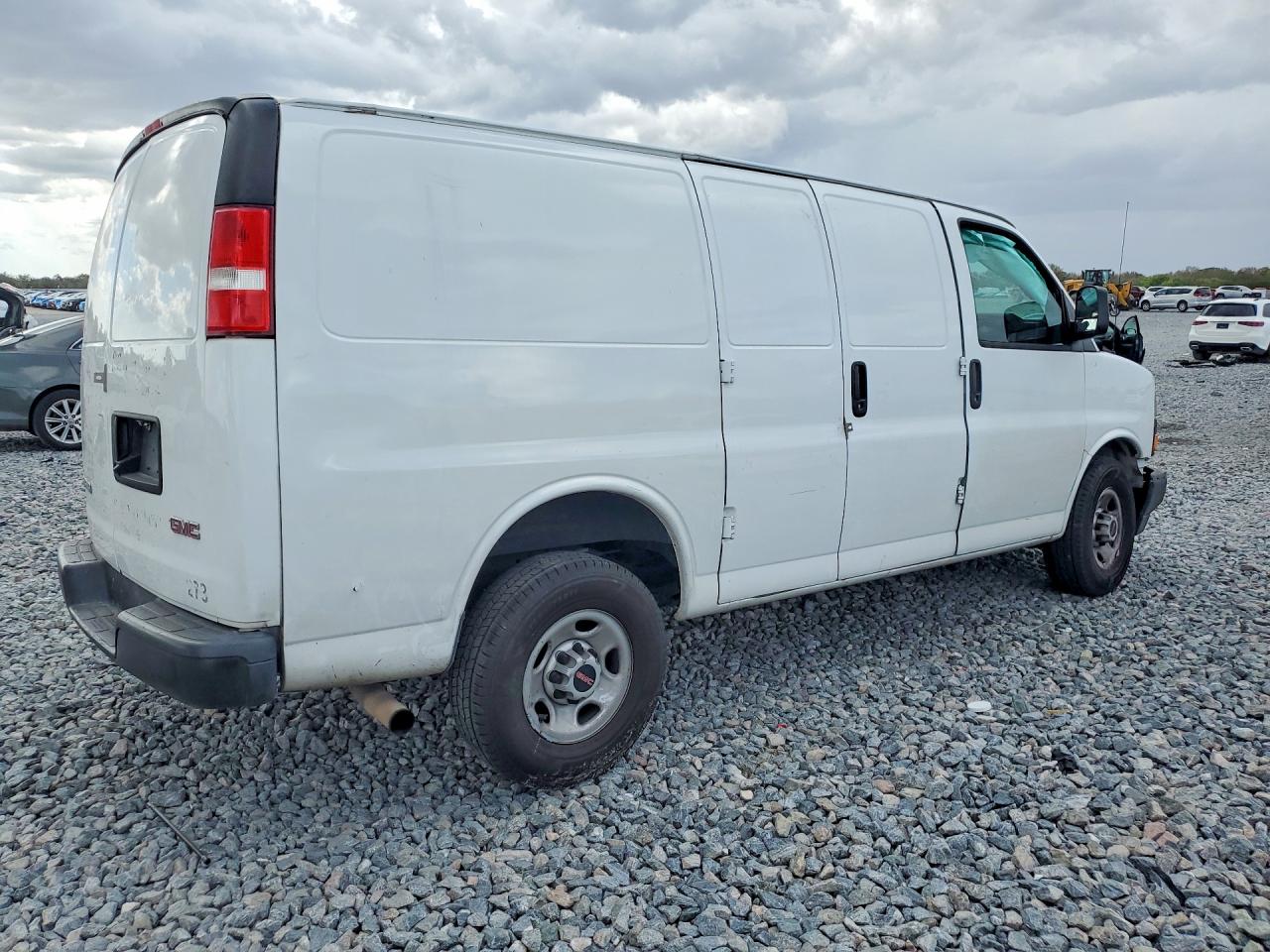 2020 GMC SAVANA 2500 CARGO UTILITY / SERVICE VAN photo 3
