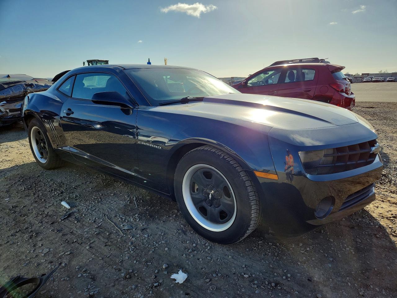 2013 CHEVROLET CAMARO LS photo 4