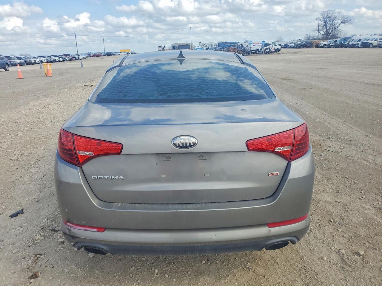 2013 KIA OPTIMA LX photo 16