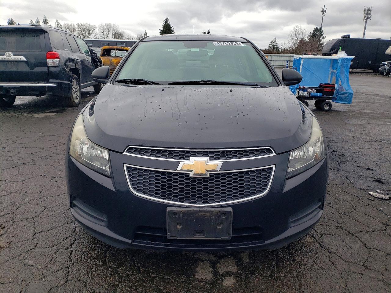 2013 CHEVROLET CRUZE LS photo 5