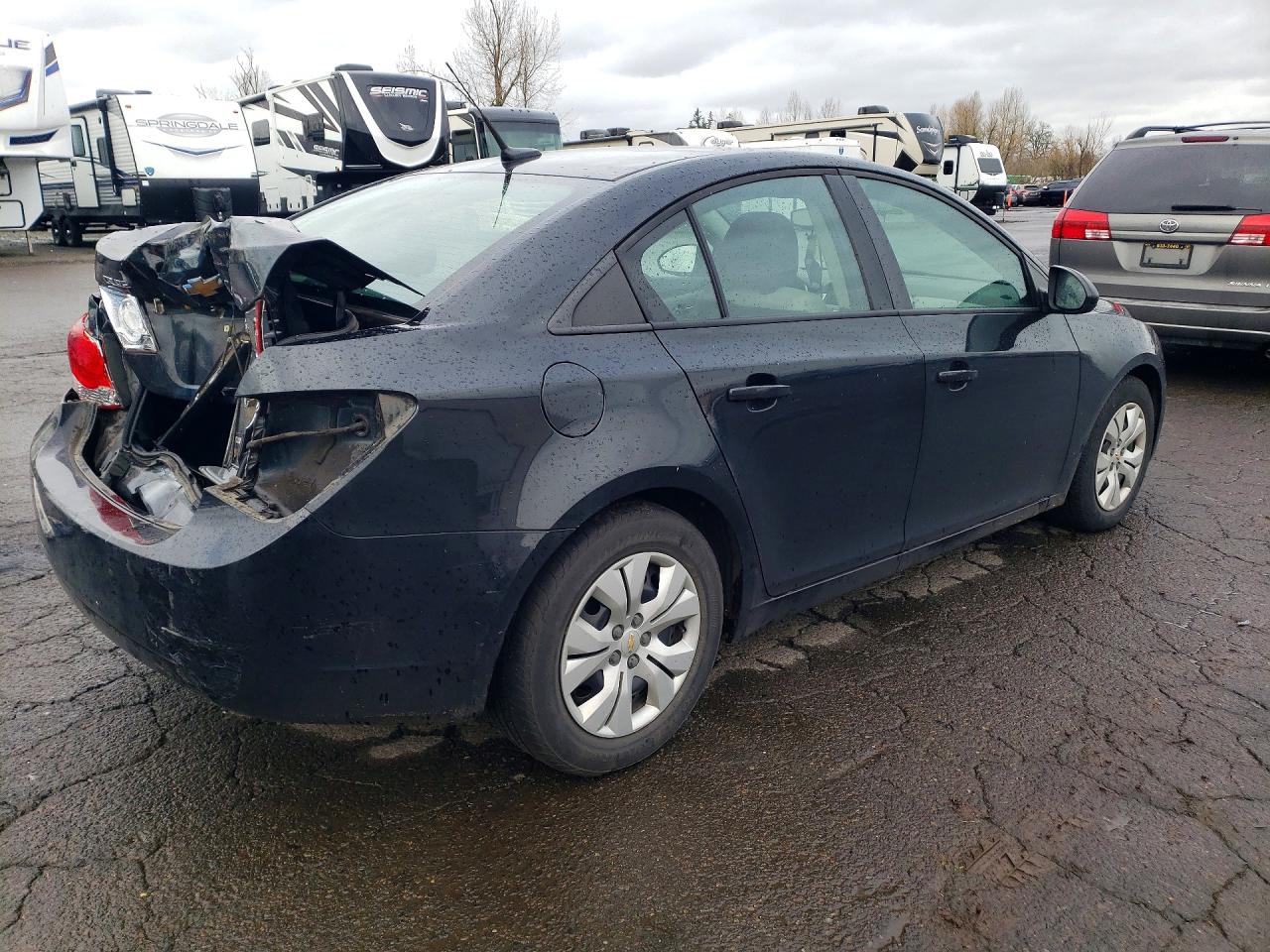 2013 CHEVROLET CRUZE LS photo 3