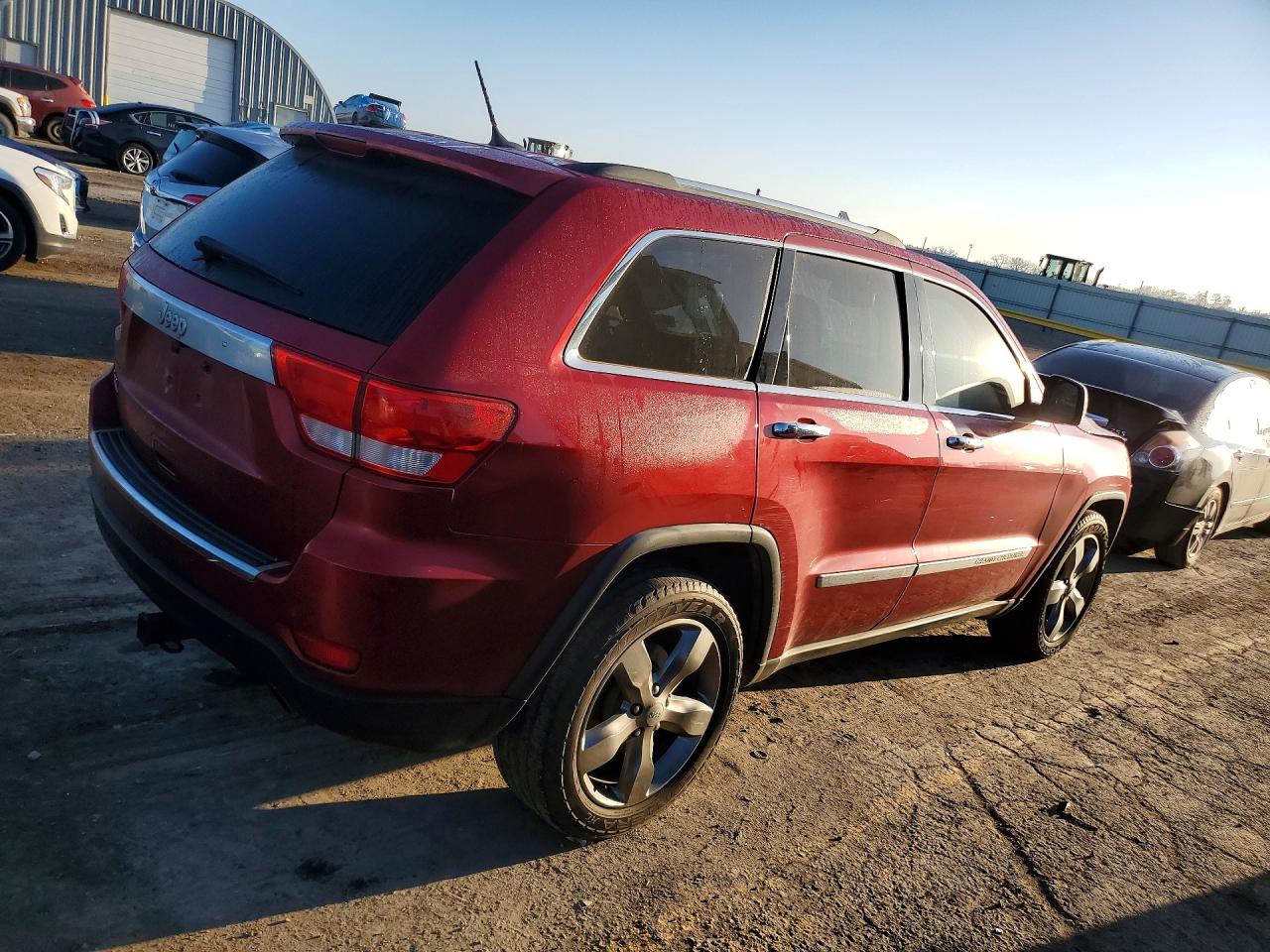 2011 JEEP GRAND CHEROKEE LIMITED photo 5