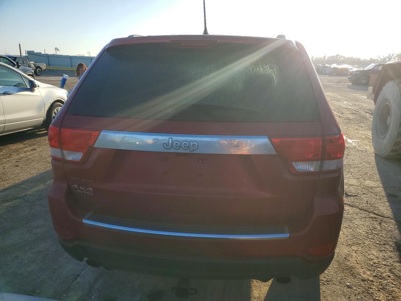 2011 JEEP GRAND CHEROKEE LIMITED photo 11