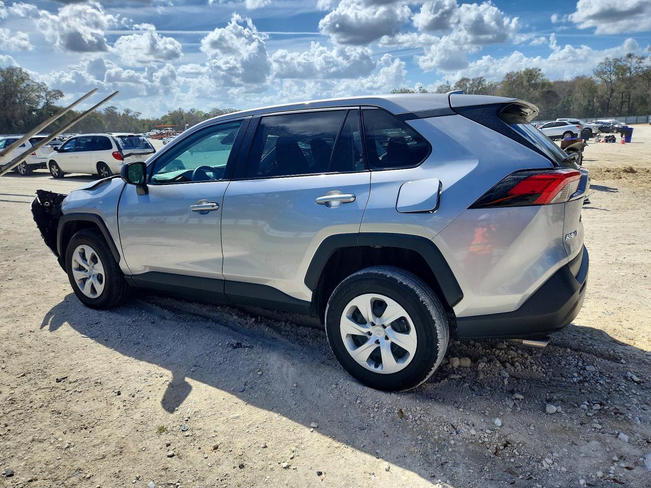 2024 TOYOTA RAV4 LE photo 4