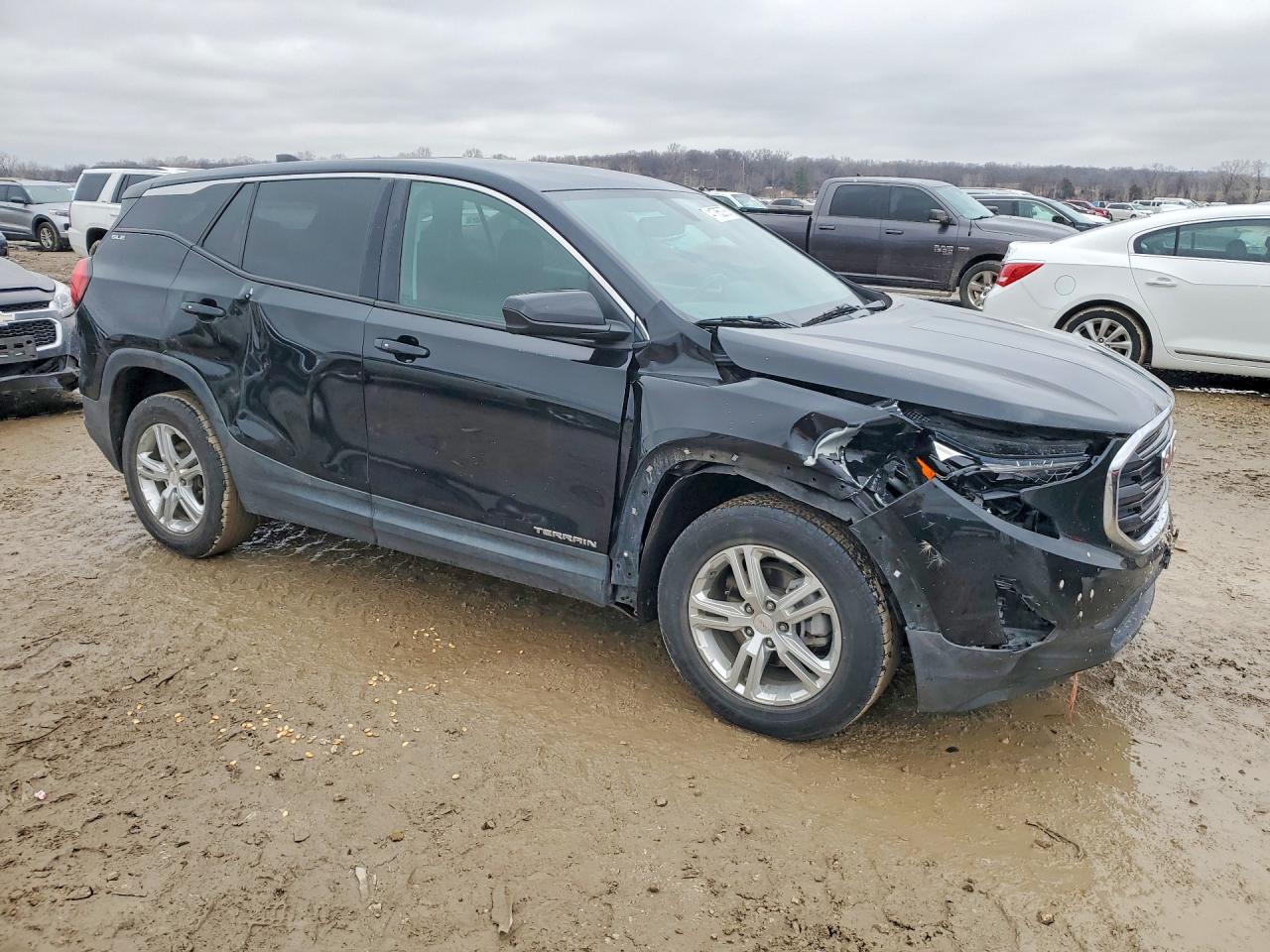 2018 GMC TERRAIN SLE photo 4