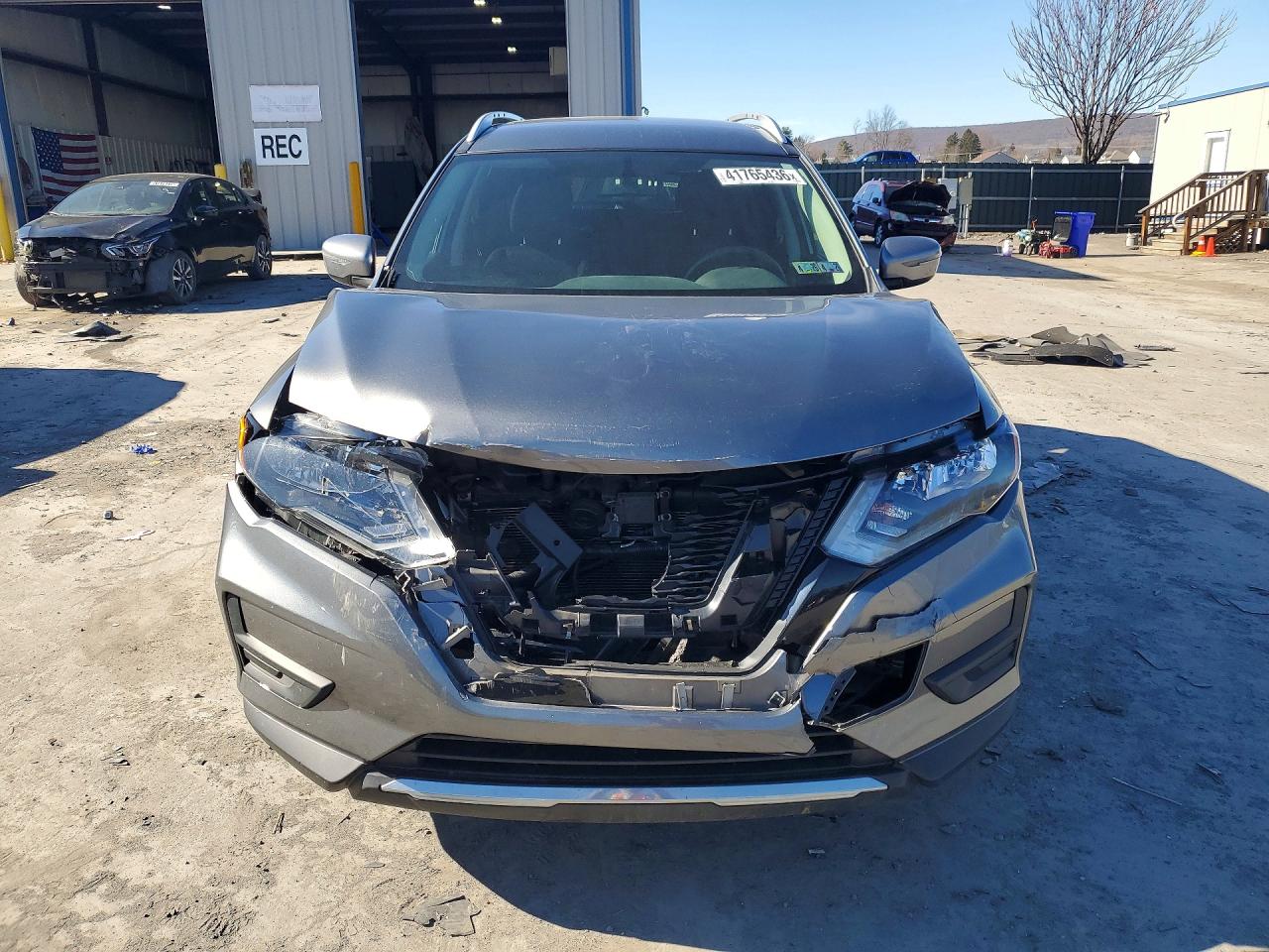 2018 NISSAN ROGUE SV photo 9