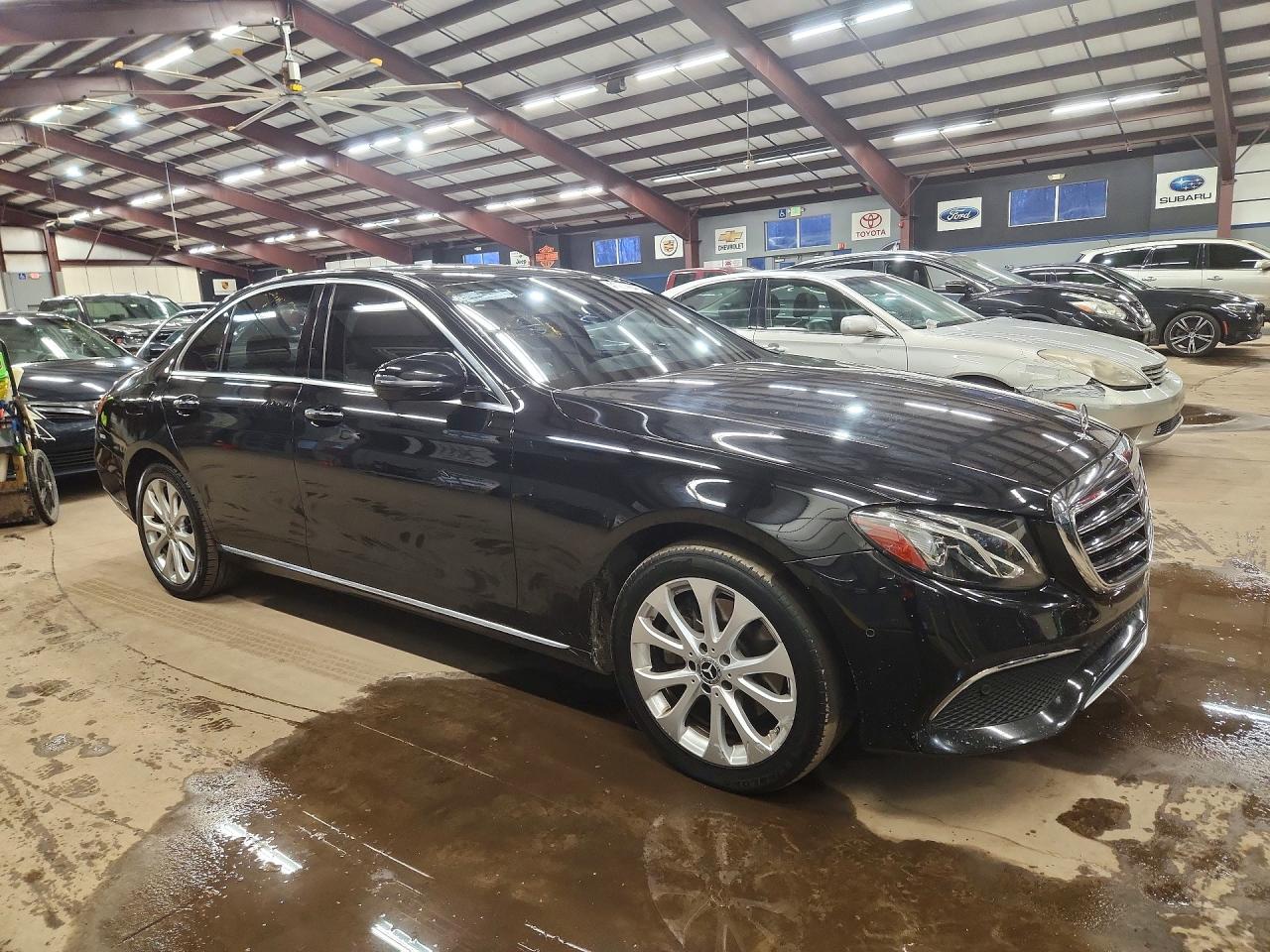 2018 MERCEDES-BENZ E 300 photo 4