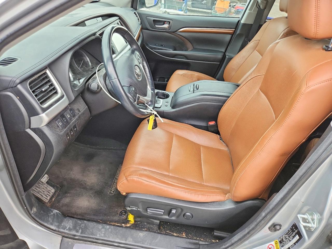 2018 TOYOTA HIGHLANDER LIMITED PLATINUM photo 7
