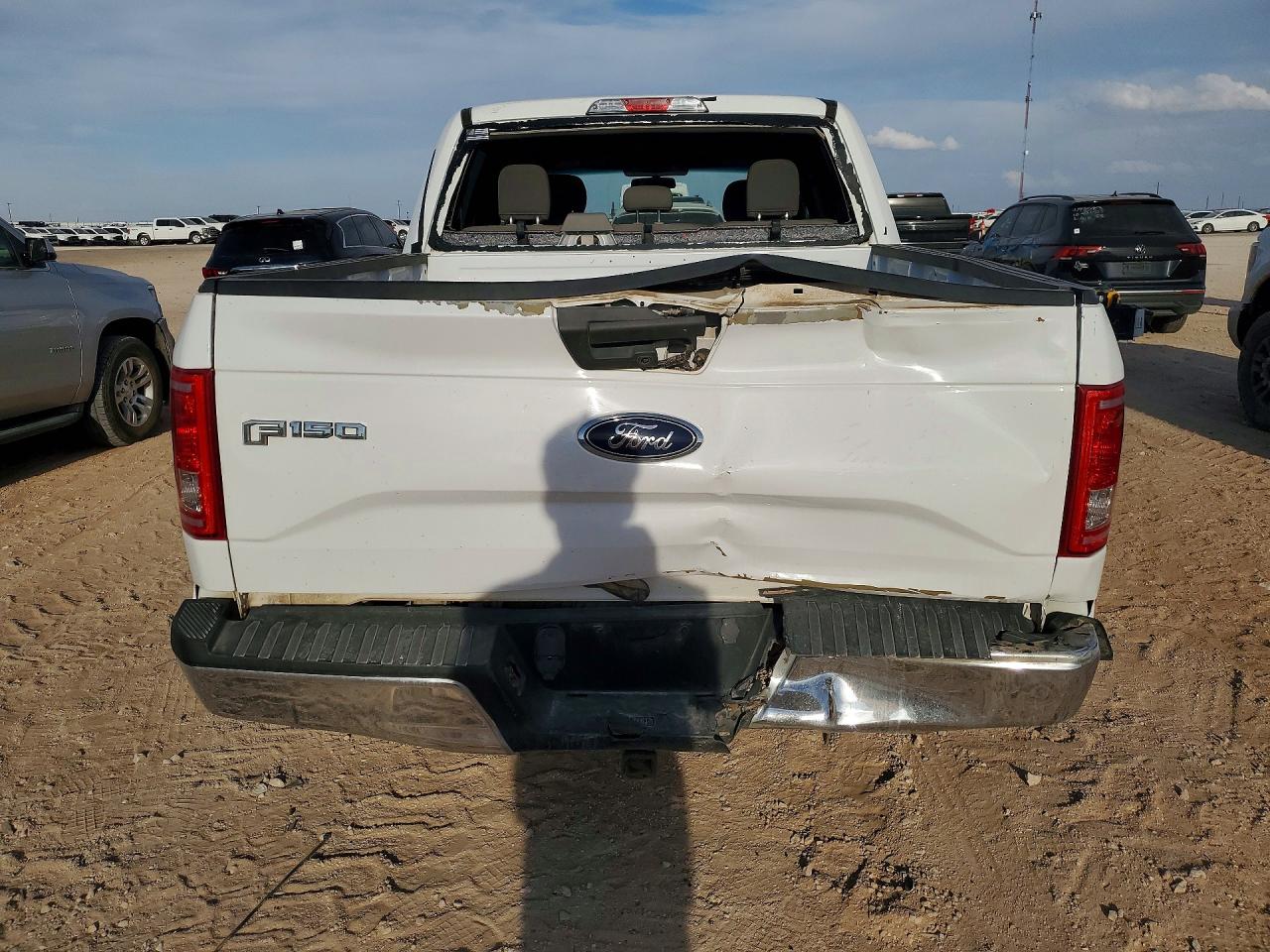 2017 FORD F150 SUPERCREW photo 6