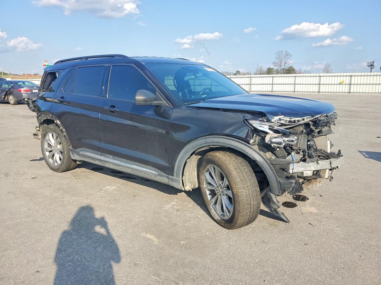 2020 FORD EXPLORER XLT photo 7