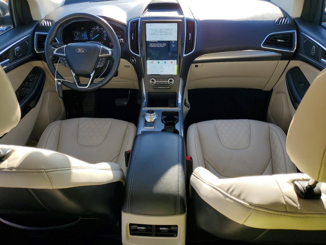 2024 FORD EDGE TITANIUM photo 8
