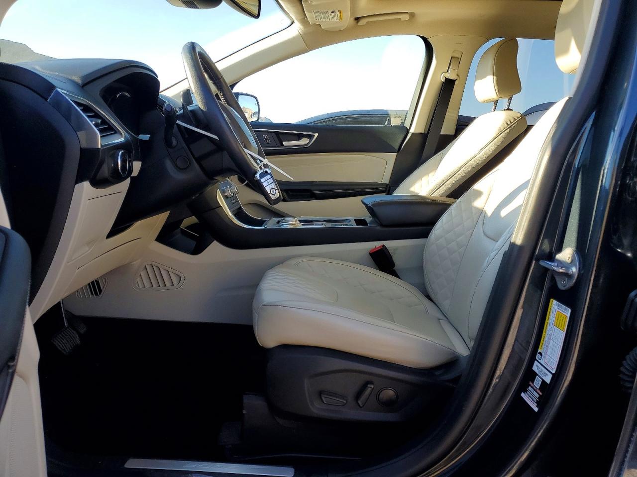 2024 FORD EDGE TITANIUM photo 7