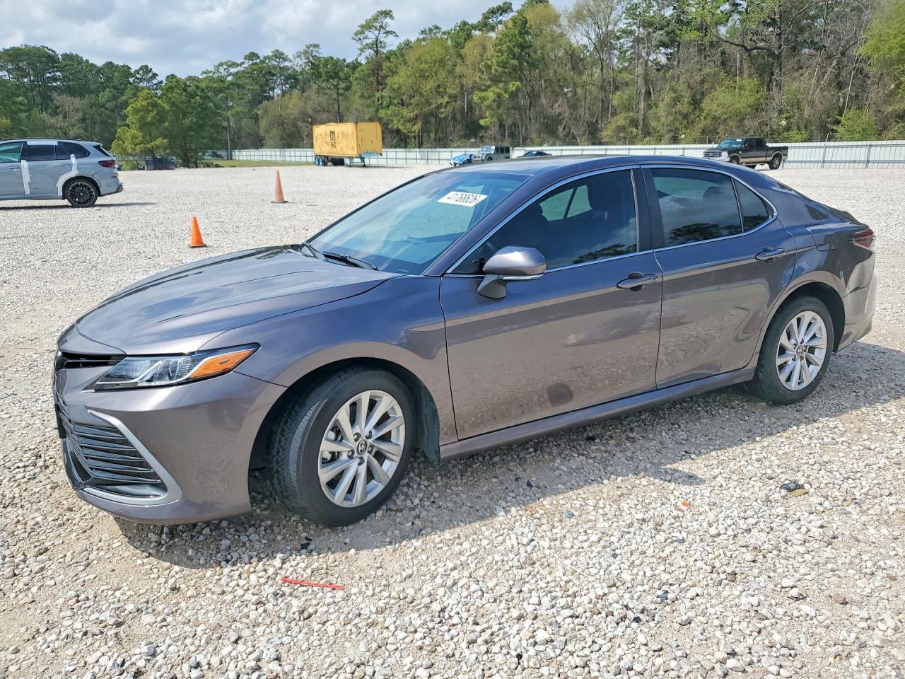 2024 TOYOTA CAMRY