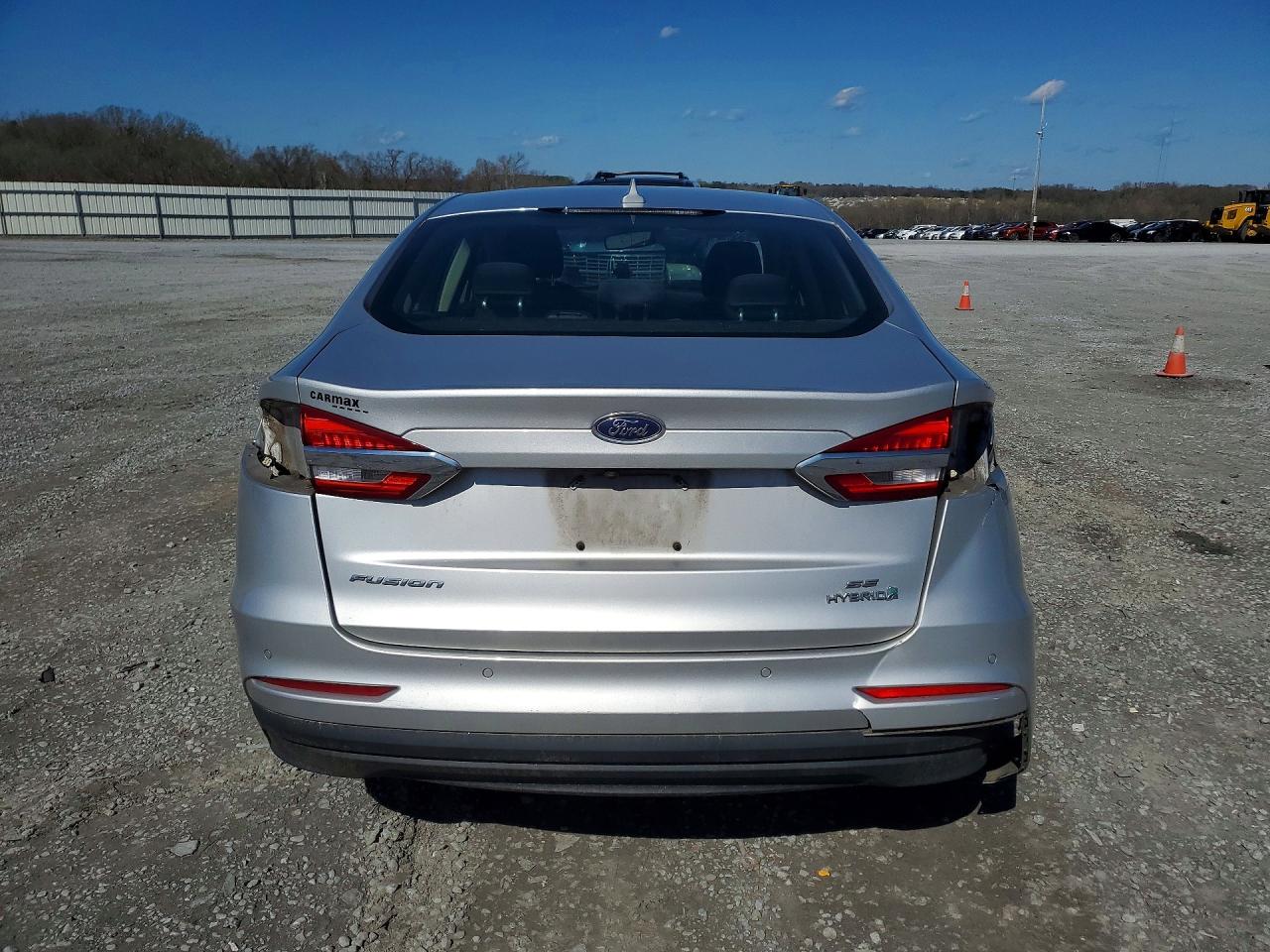 2019 FORD FUSION SE photo 11