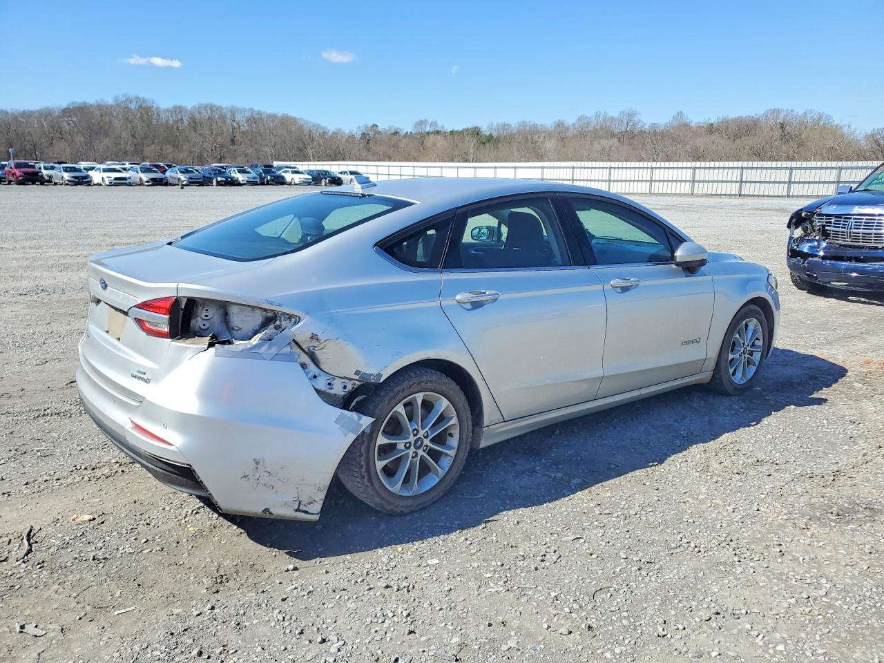 2019 FORD FUSION SE photo 5