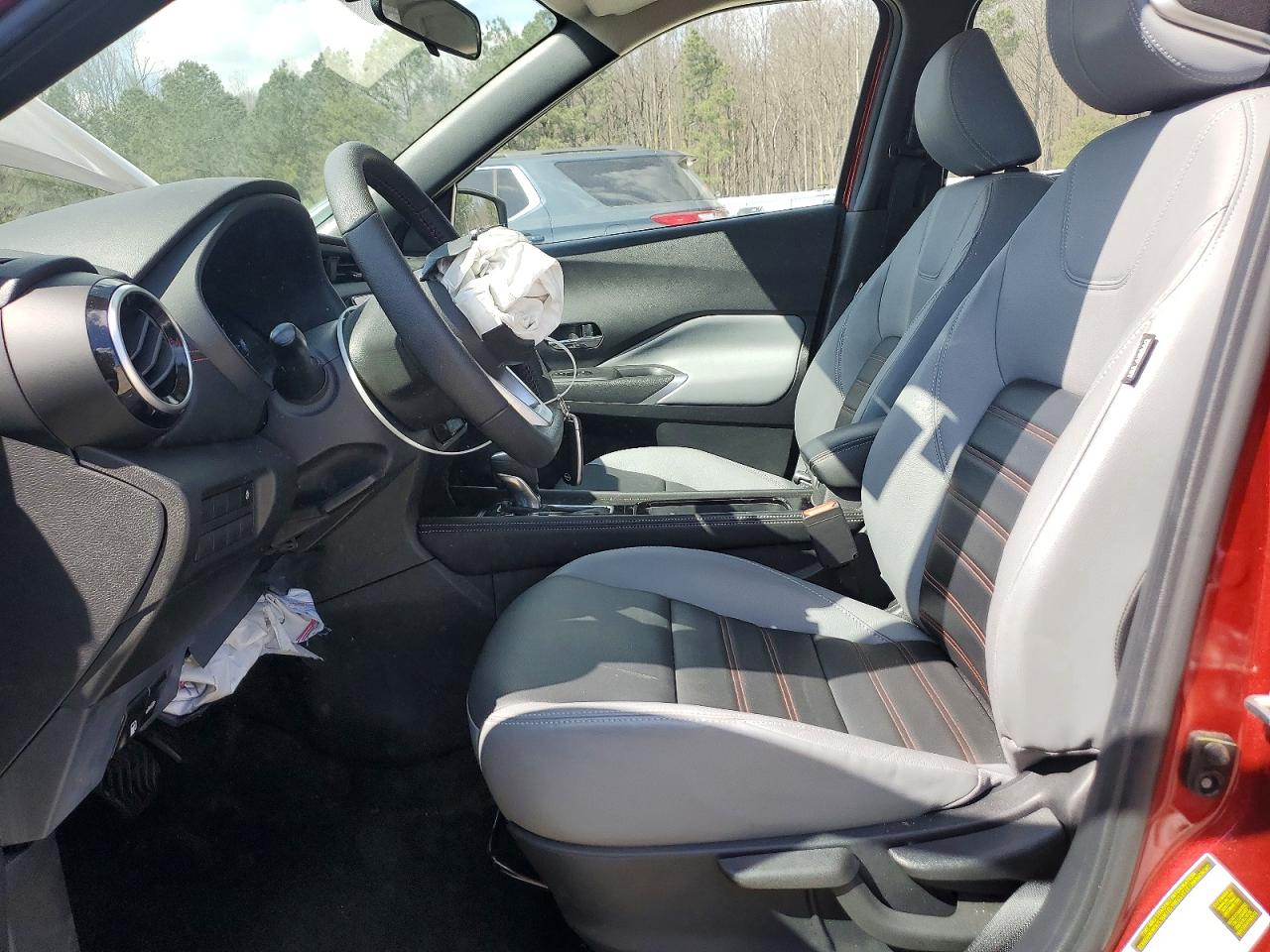 2023 NISSAN KICKS SR photo 13