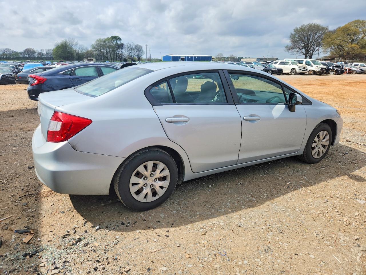 2012 HONDA CIVIC LX photo 3
