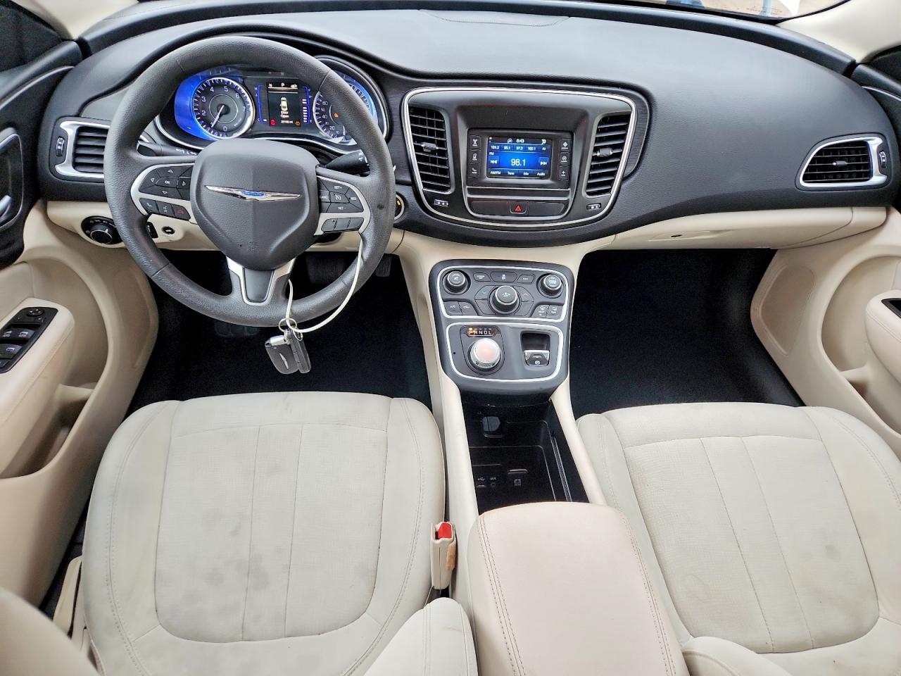 2016 CHRYSLER 200 LIMITED photo 8