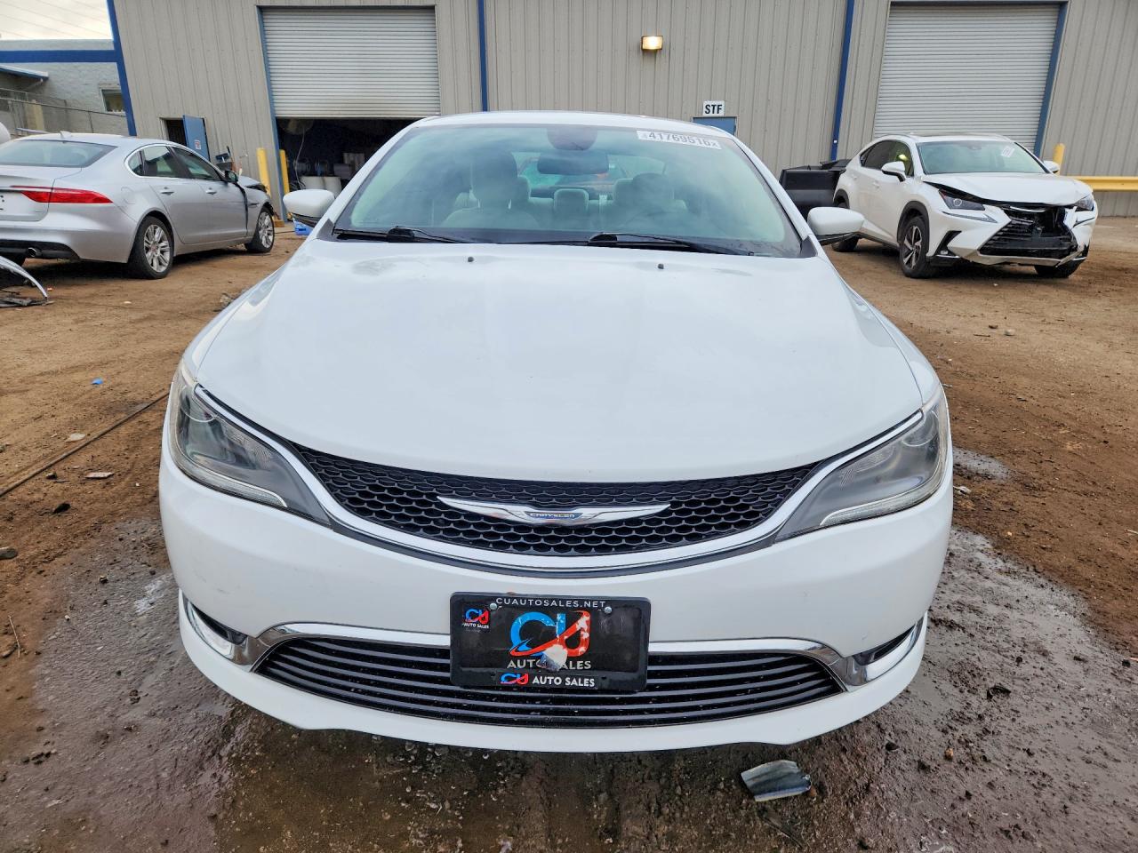 2016 CHRYSLER 200 LIMITED photo 5