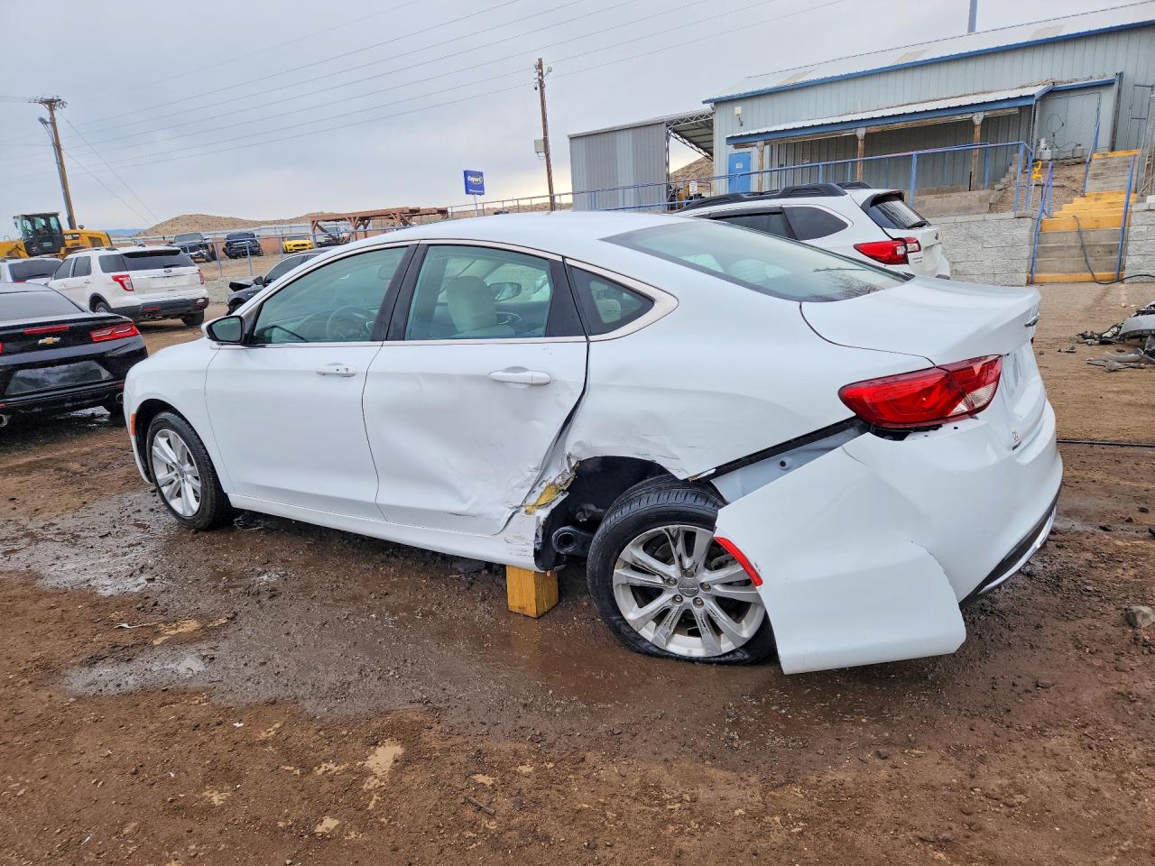 2016 CHRYSLER 200 LIMITED photo 2