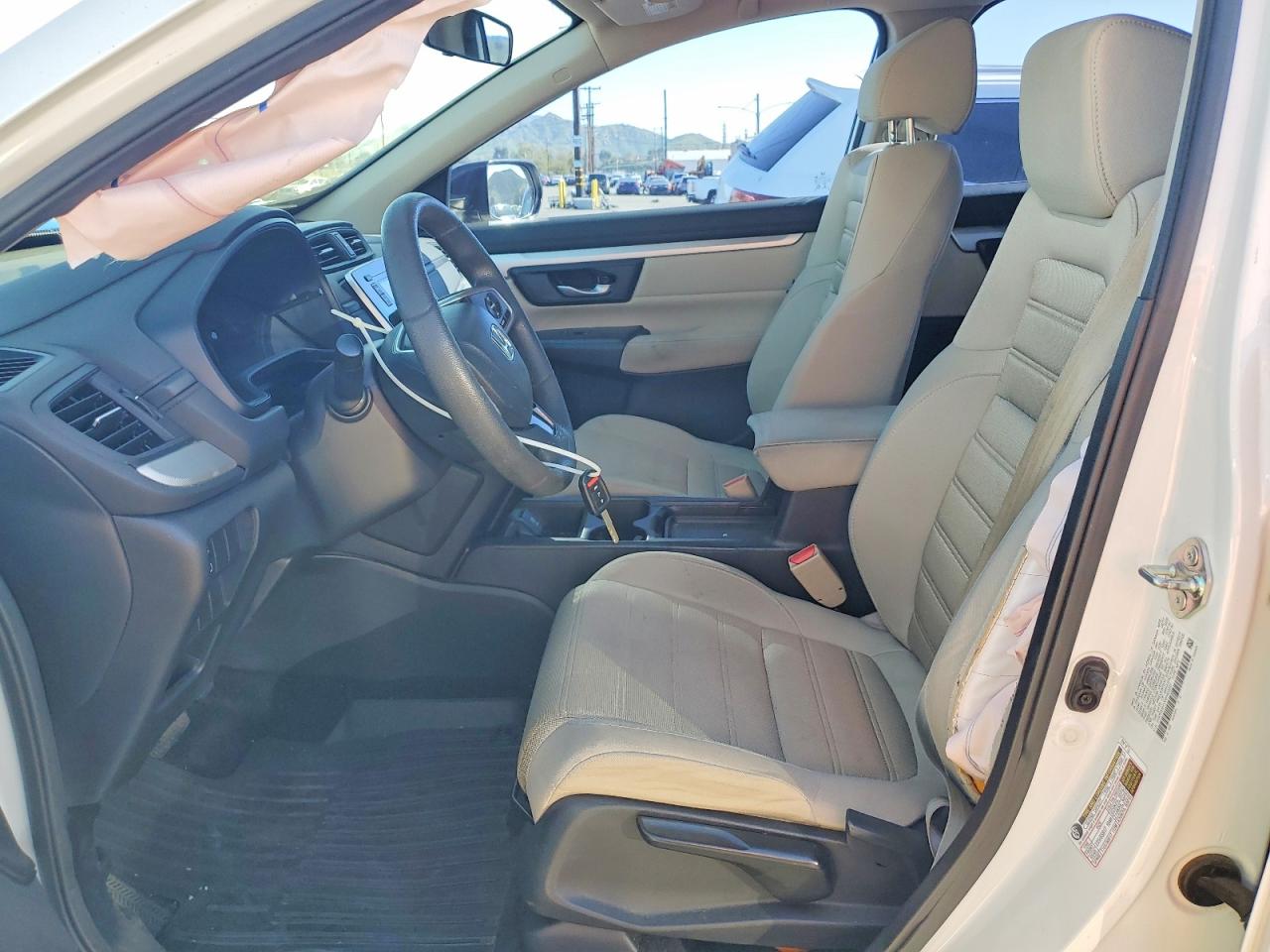 2017 HONDA CR-V LX photo 13