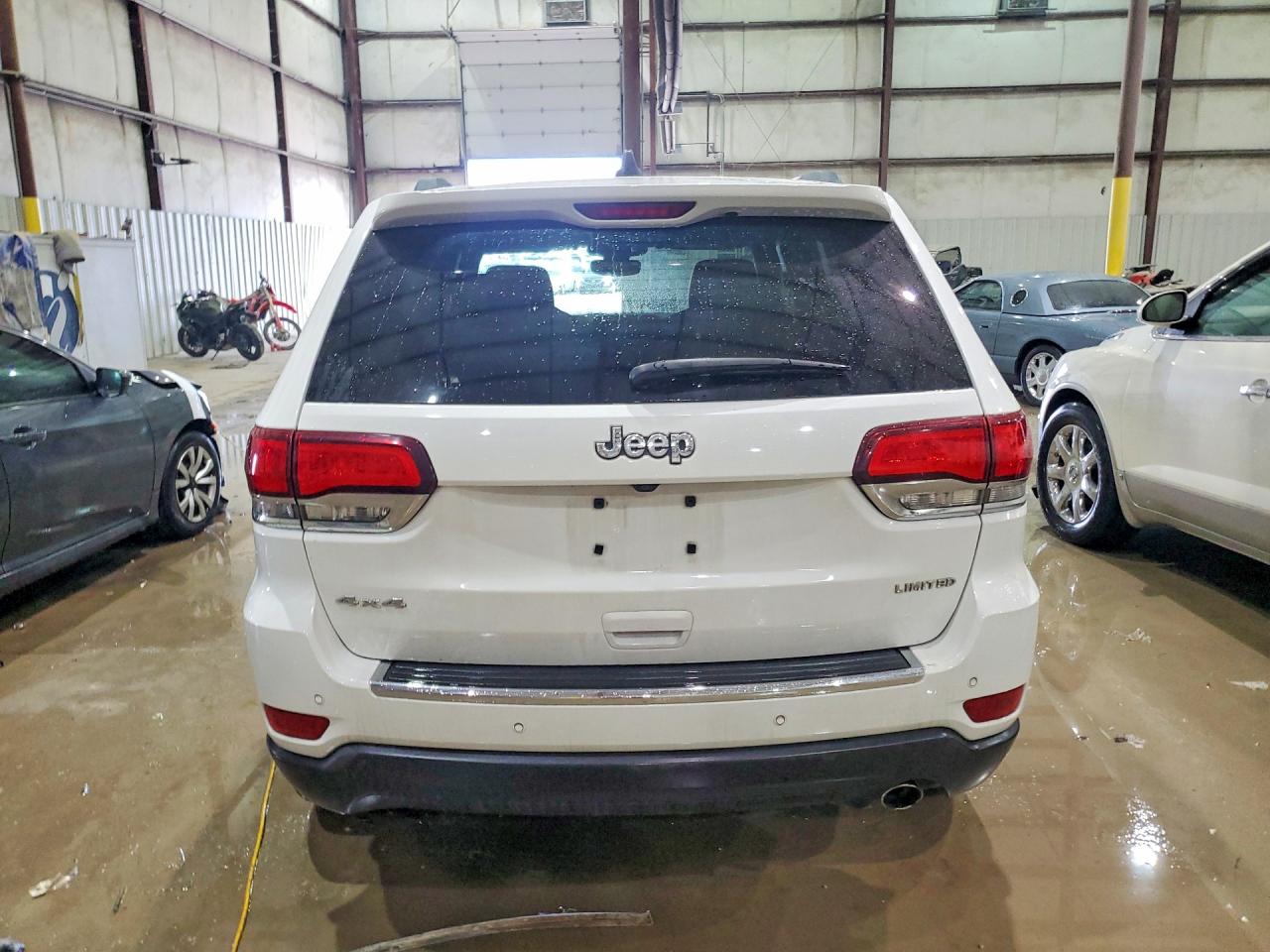 2020 JEEP GRAND CHEROKEE LIMITED photo 11