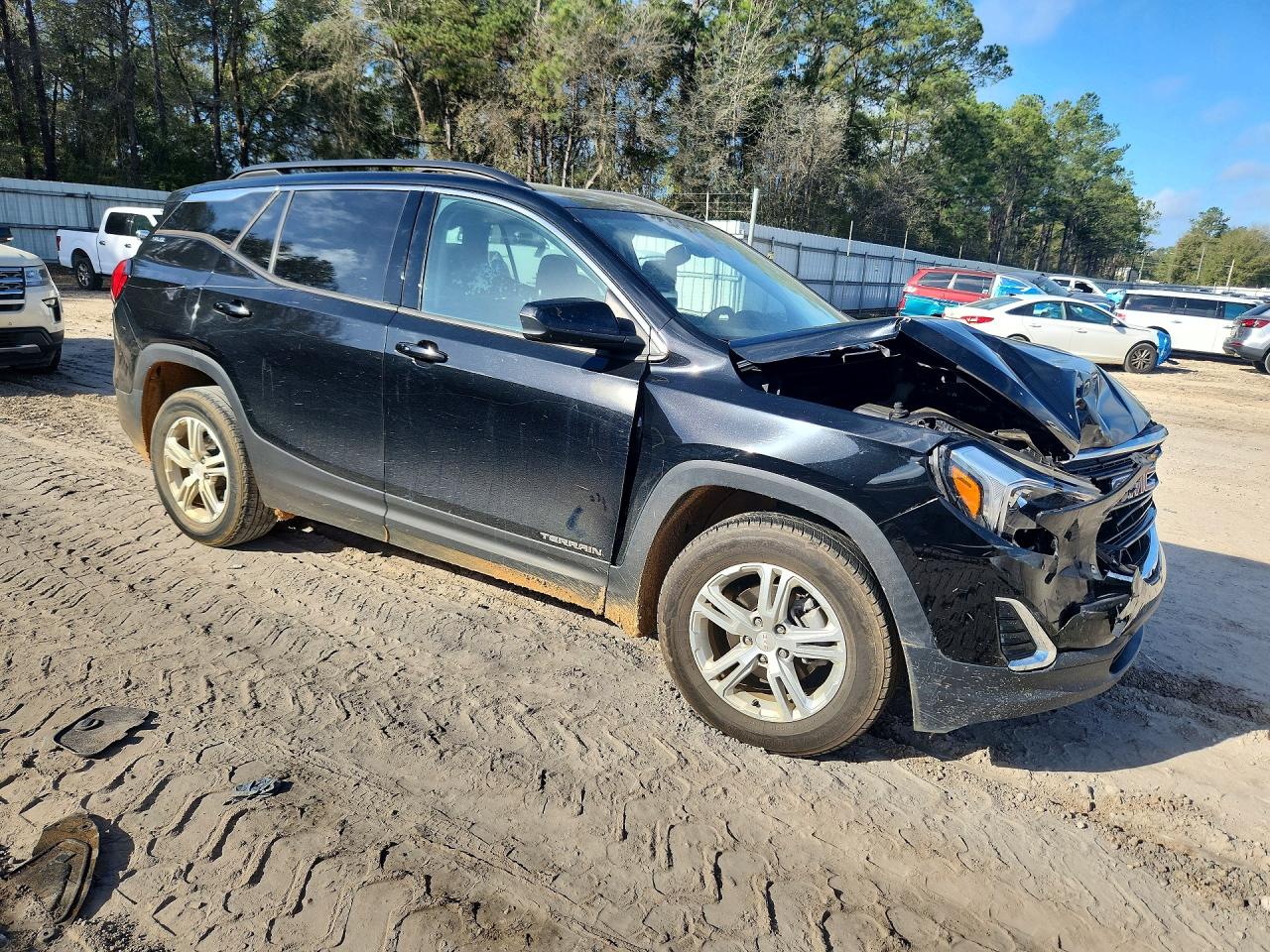 2020 GMC TERRAIN SLE photo 7